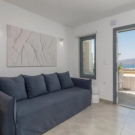 Casa Anna Boutique New Adamantas (Milos)
